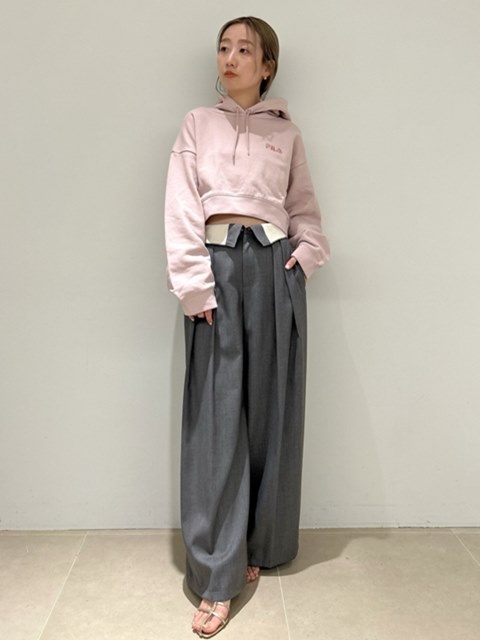 激安☆超特価 SNIDEL FILA ショートパーカー パーカー ピンク コラボ