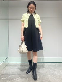 襟付きＡラインタックワンピース（マキシ丈/ロングワンピース