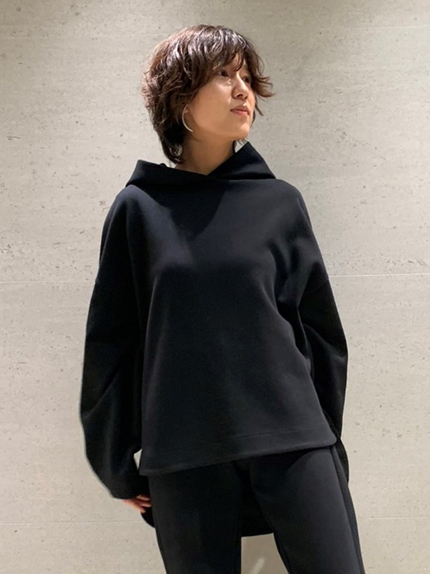 emmi atelier】ダンボールトップス(パーカー)|emmi atelier(エミ
