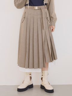 LILY BROWN/ステップヘムスリットプリーツスカート/マキシ丈/ロングスカート