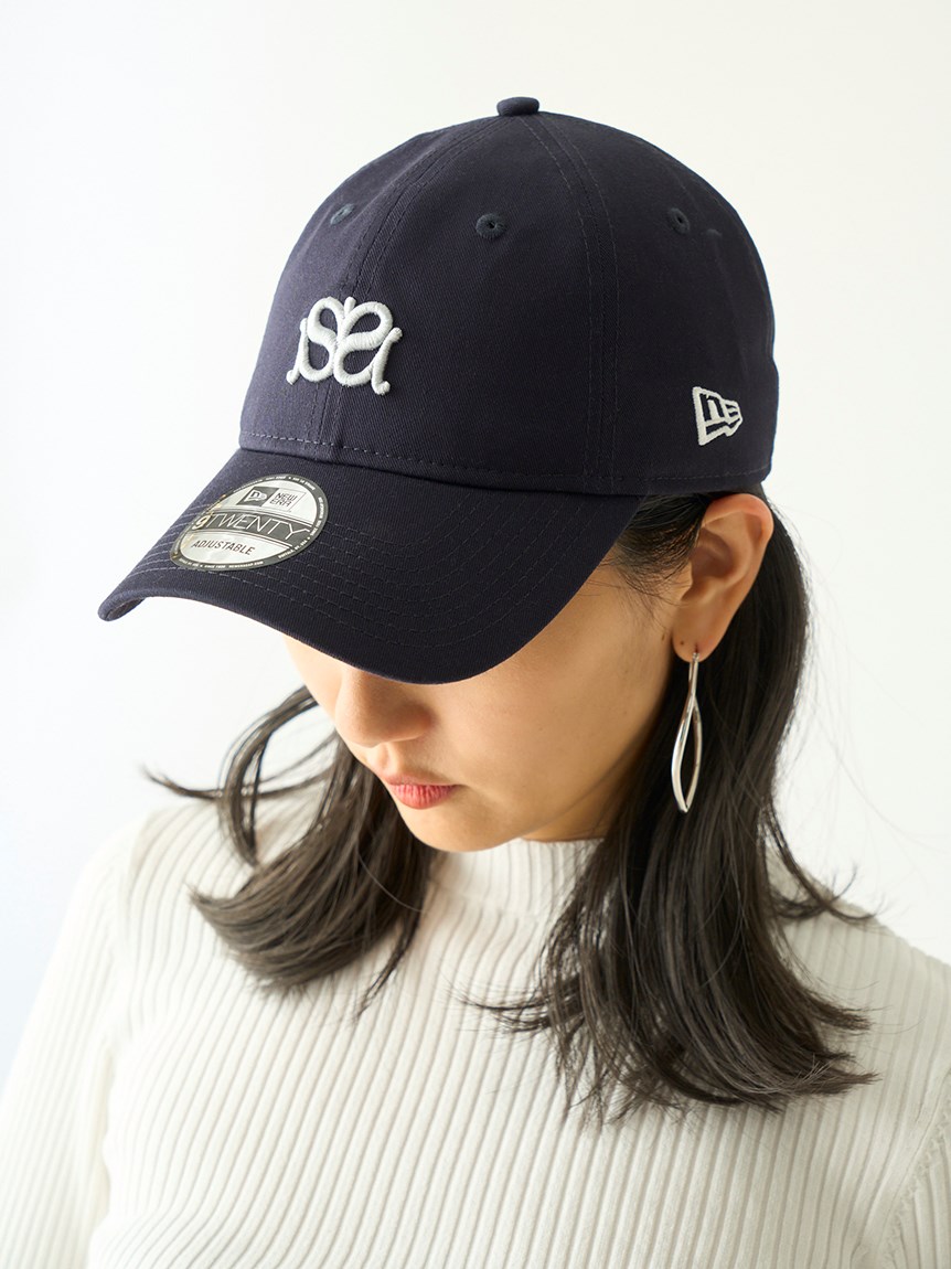 NEW ERA®」と「SNIDEL」のコラボレーションキャップ-