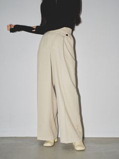 TODAYFUL/Asymmetry Twill Trousers/フルレングス