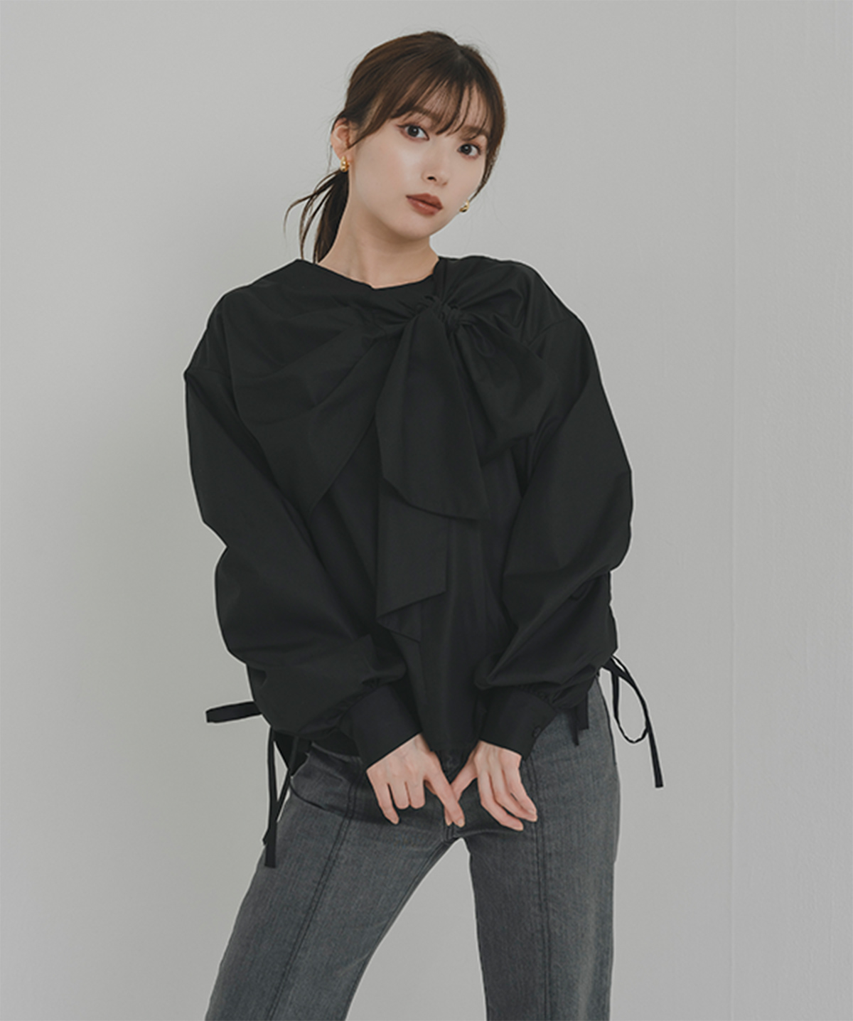 LEANN LOOKS, 2022 Autumn and Winter Collection, LEANN MOMENTの2022AWアイテムを公開- モデル画像