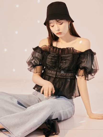 とりま、短丈トップスを合わせれば大丈夫!今っぽい「ゆるデニム とりま、短丈トップスを合わせれば大丈夫!今っぽい「ゆるデニム
