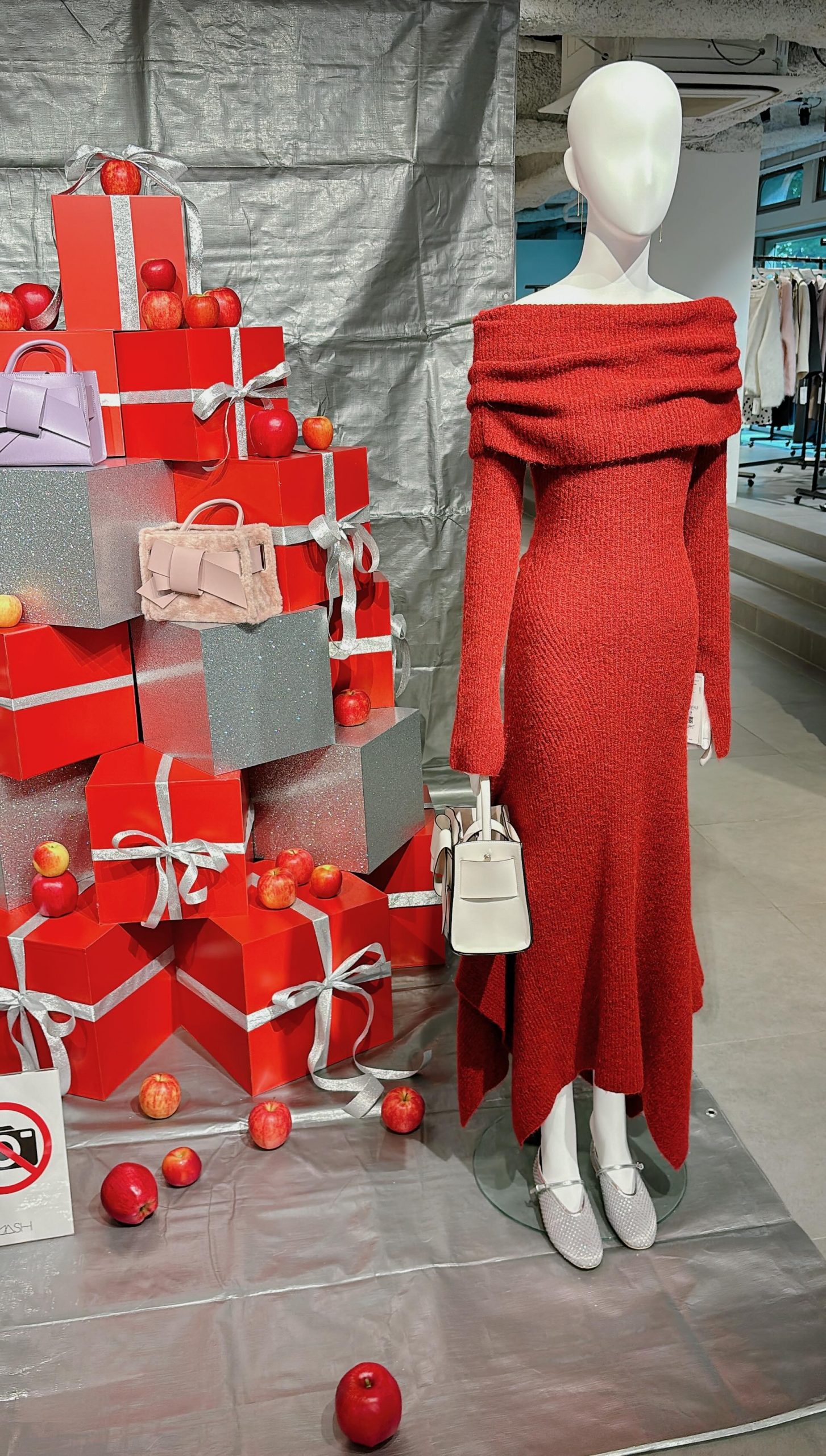 ⭐︎売り切りたい⭐︎ポンディシェリ　ワンピース mensha! ヴィンテージライクな ネグリジェガーゼワンピースの会